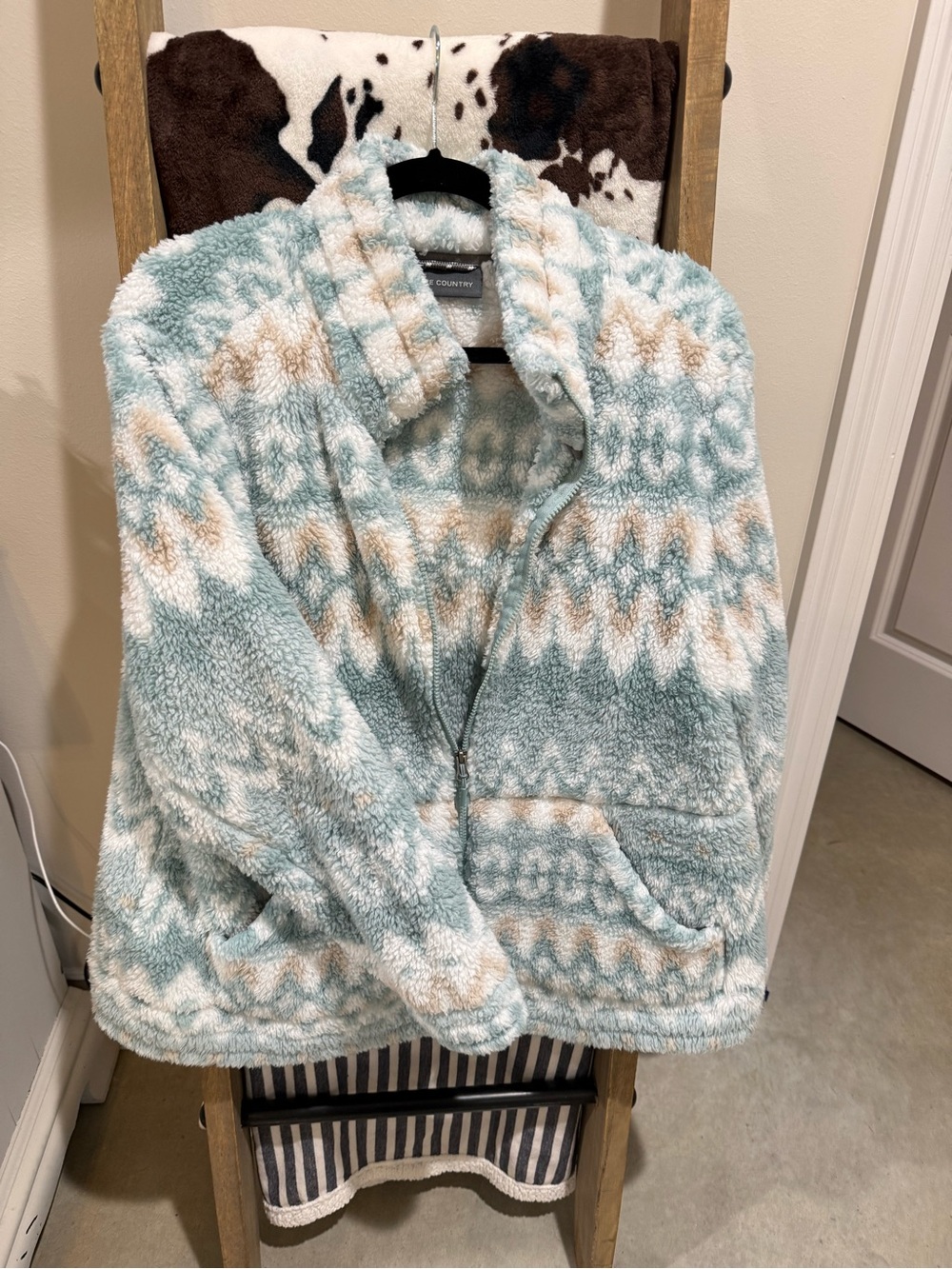 Free Country Plush Zip-Up Jacket in Mint, Cream & Tan - Picture 2 of 5